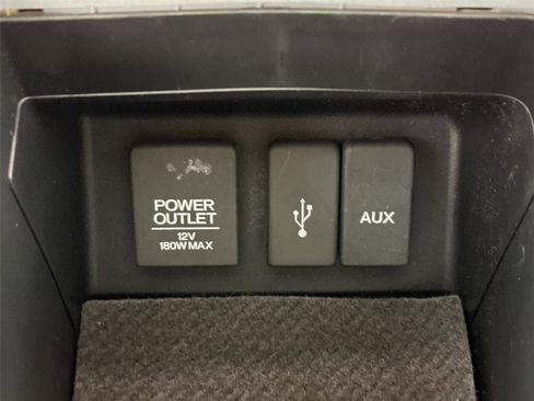 Used 2018 Acura ILX w/ Technology Plus Package image 40