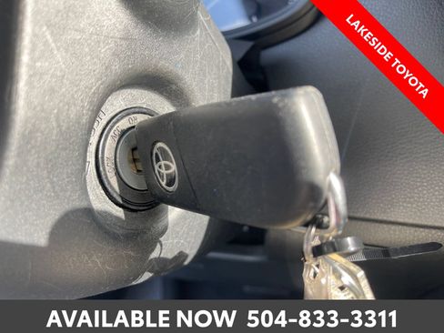 Used 2023 Toyota Corolla LE FWD image 32