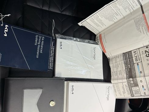 Used 2023 Kia Sportage X-Line w/ X-Line Premium Package image 35