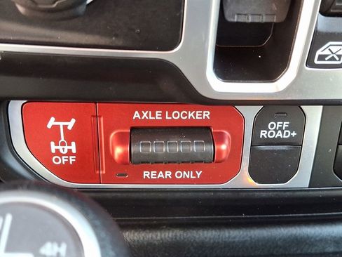 Used 2025 Jeep Wrangler Unlimited Sport S 4xe AWD/4WD image 22