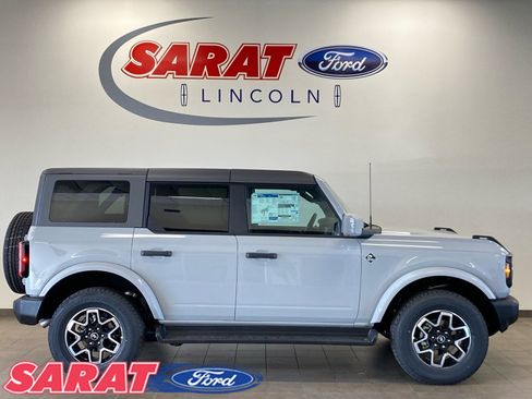 New 2026 Ford Bronco Outer Banks AWD/4WD image 33