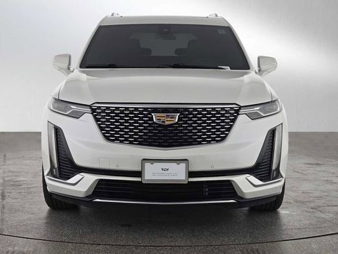 Used 2020 Cadillac XT6 Premium Luxury FWD image 8