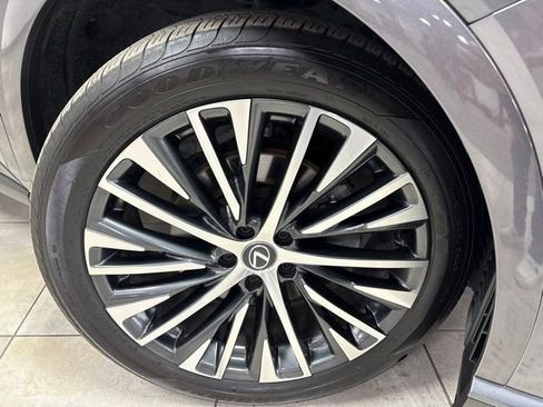 Used 2023 Lexus RX 350 Premium Plus w/ Accessory Package (Z1) FWD image 4