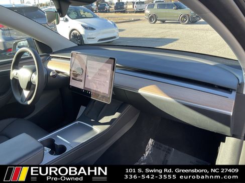 Used 2023 Tesla Model Y Long Range image 15