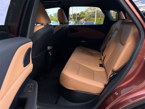 Certified 2024 Lexus RX 350 Premium image 19