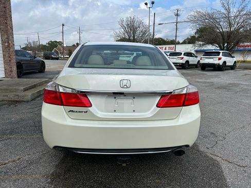 Used 2014 Honda Accord LX image 6