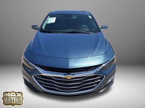 Used 2024 Chevrolet Malibu LT image 3