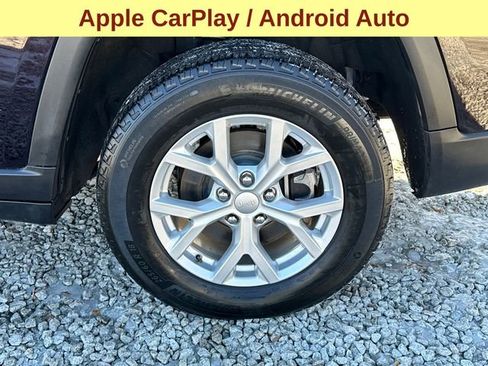 Used 2023 Jeep Grand Cherokee L Limited image 9