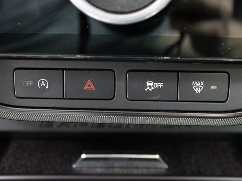 Used 2024 Ford Expedition Platinum image 67