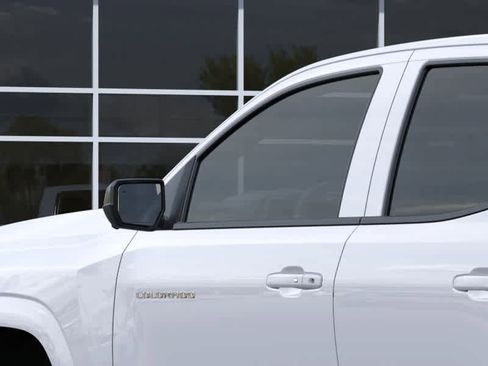 New 2025 Chevrolet Colorado LT w/ LT Convenience Package image 12