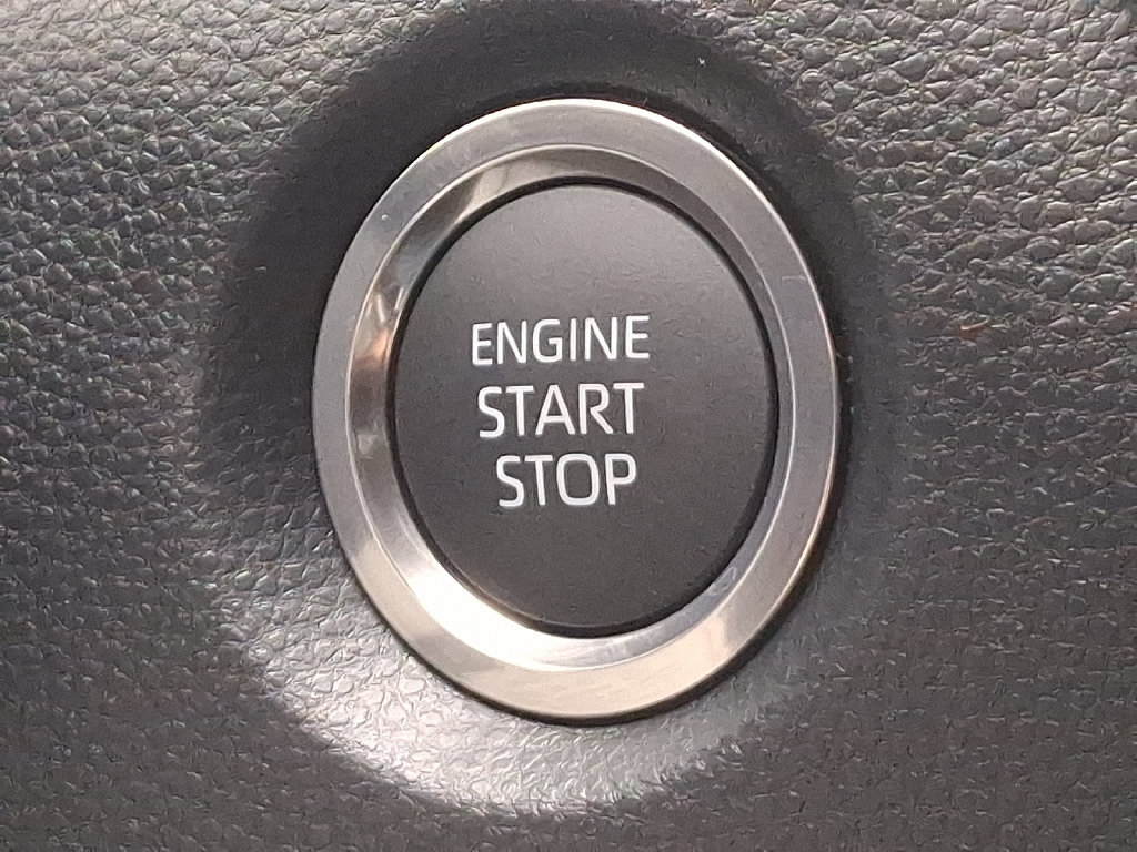 Used 2027 Toyota Corolla SE FWD image 25