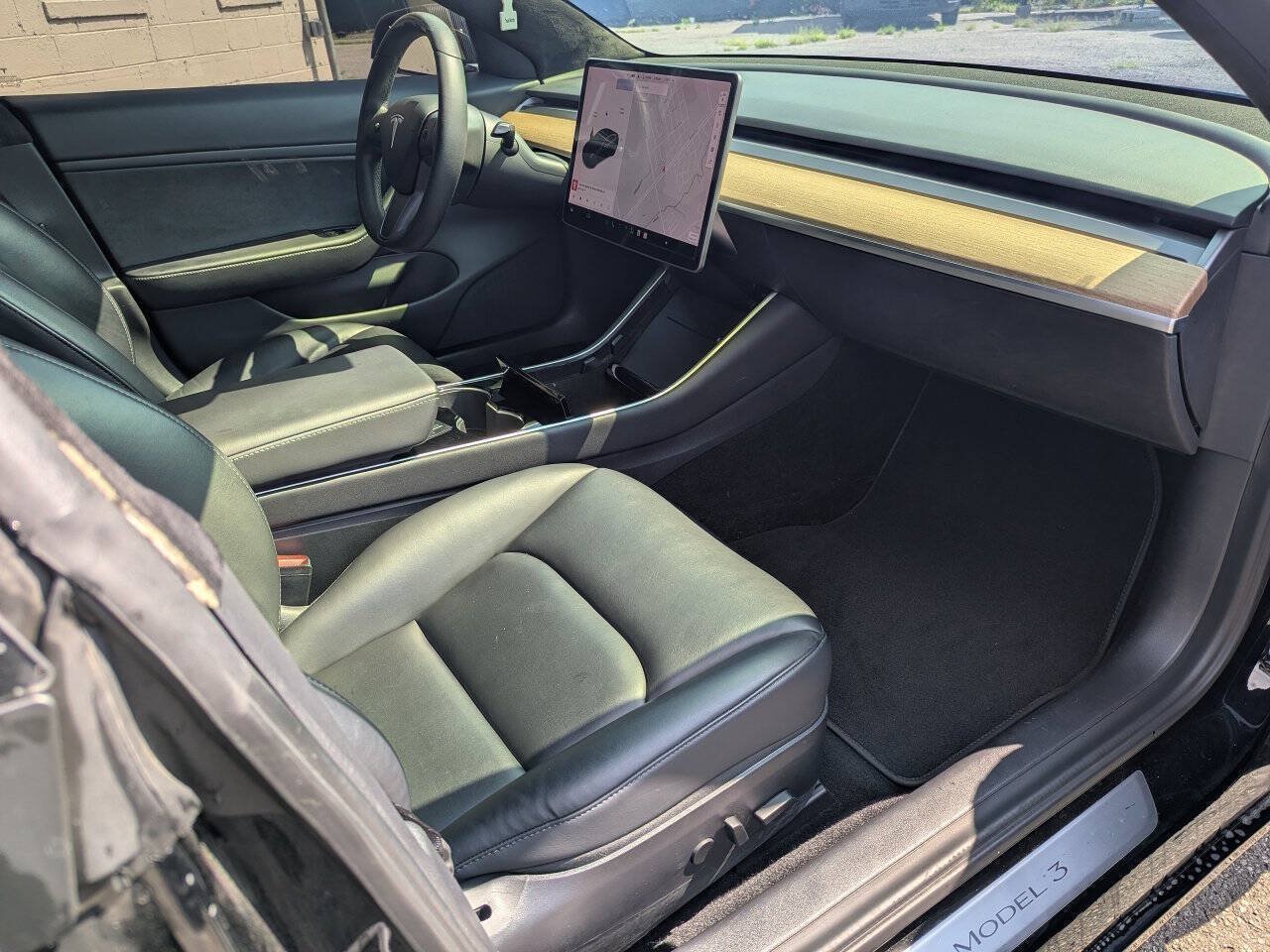 Used 2020 Tesla Model 3 Performance AWD/4WD image 9