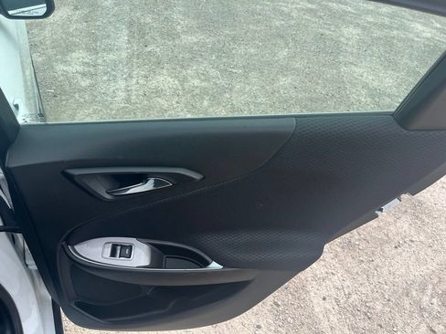 Used 2023 Chevrolet Malibu LS FWD image 27