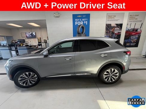 Used 2025 Buick Envision Preferred AWD/4WD image 6