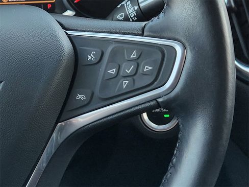 Used 2022 Chevrolet Equinox LT image 28