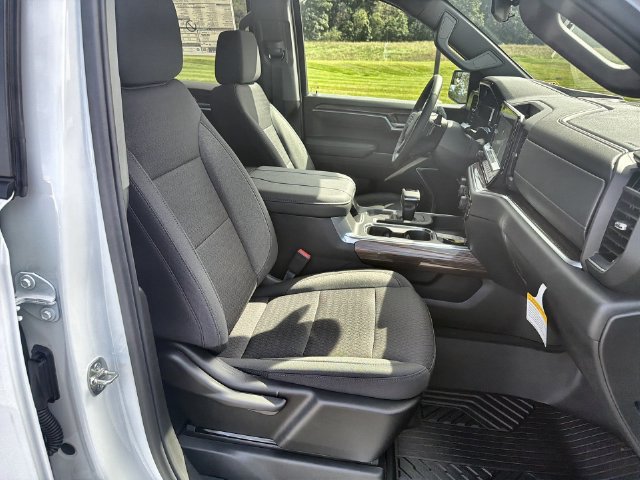 New 2026 Chevrolet Silverado 1500 RST w/ Z71 Off-Road Package AWD/4WD image 29