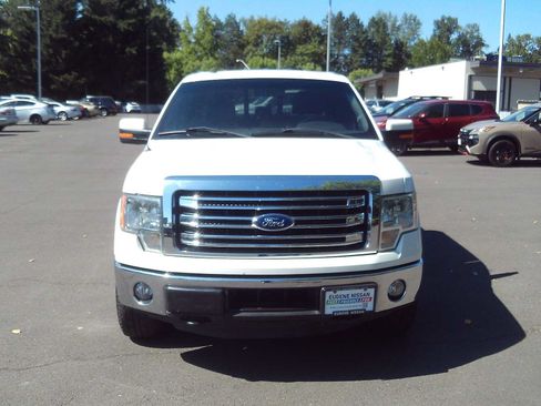 Used 2014 Ford F150 Lariat w/ Equipment Group 501A Mid AWD/4WD image 8