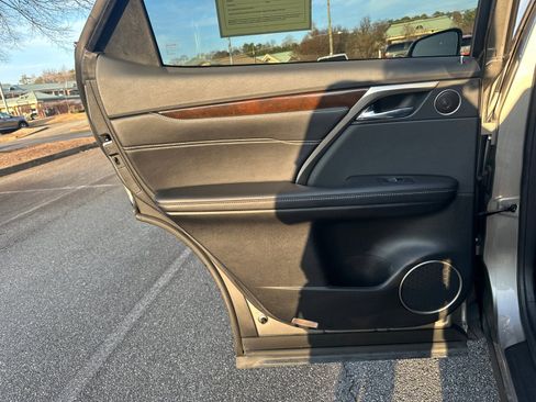 Used 2017 Lexus RX 350 FWD image 22