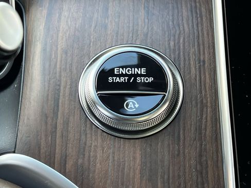 New 2026 Mercedes-Benz GLC 300 4MATIC image 31