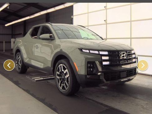 Used 2026 Hyundai Santa Cruz Limited image 2