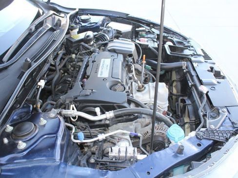 Used 2015 Honda Accord LX image 36