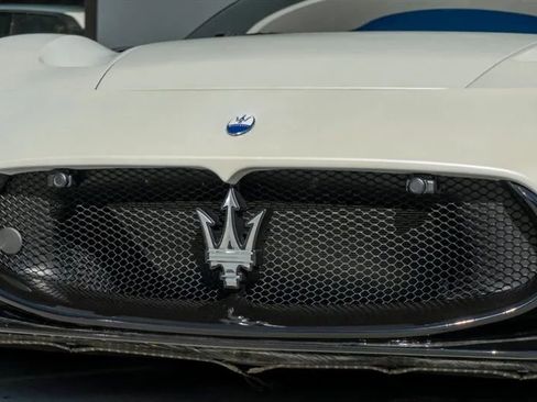 Used 2022 Maserati MC20 Coupe image 31