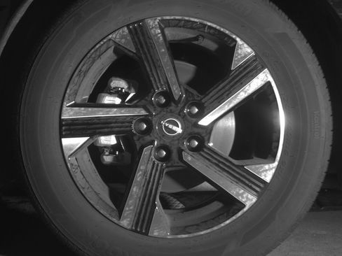Used 2025 Nissan Sentra SV FWD image 12