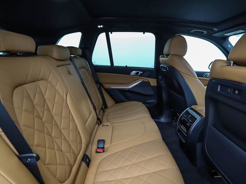 Certified 2023 BMW X5 xDrive40i w/ Executive Package image 27