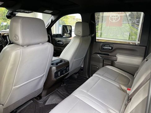 Used 2023 Chevrolet Silverado 2500 LTZ w/ LTZ Convenience Package image 43