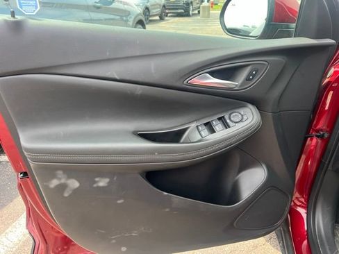 Used 2024 Buick Encore GX Preferred w/ Comfort Package FWD image 20