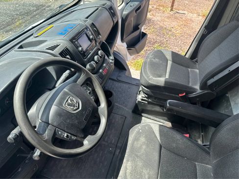 Used 2017 RAM ProMaster 2500 w/ Interior Convenience Group FWD image 17
