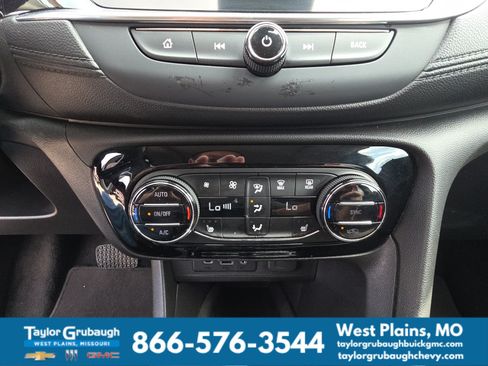 Used 2020 Buick Encore GX Select w/ Experience Buick Package FWD image 22