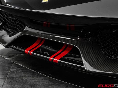 Used 2020 Ferrari 488 Pista Spider RWD image 17