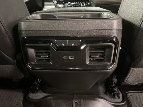 Certified 2024 GMC Sierra 1500 AT4 w/ AT4 Premium Package AWD/4WD image 22