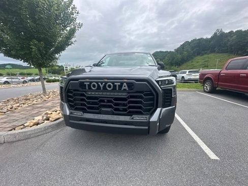Used 2025 Toyota Tundra TRD Pro w/ Tow Tech Package AWD/4WD image 6