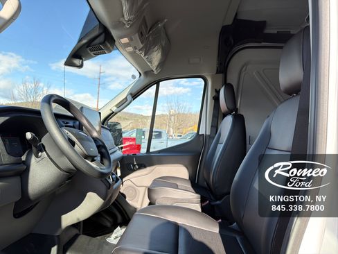 New 2026 Ford Transit 250 148 Medium Roof w/ Load Area Protection Package image 12