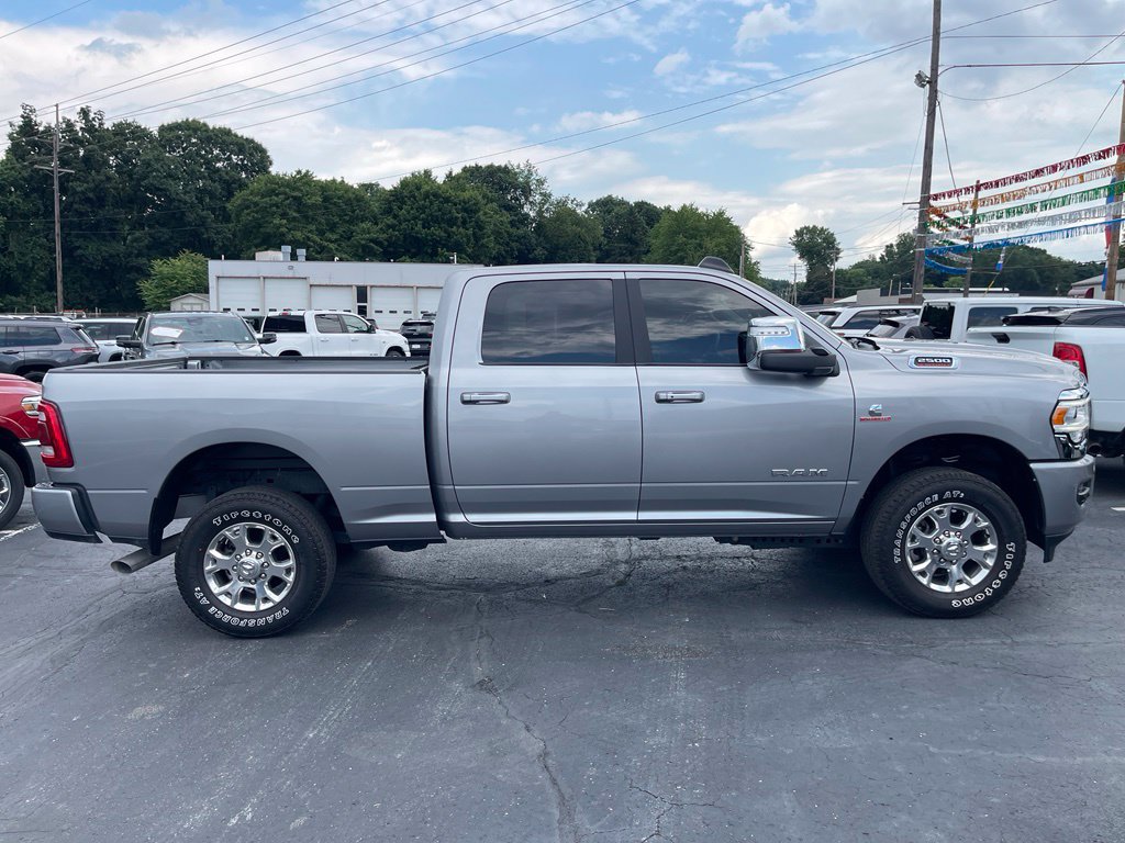 Used 2024 RAM 2500 Laramie w/ Safety Group AWD/4WD image 7