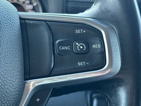 Used 2024 RAM 2500 Laramie image 31