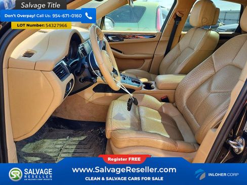 Used 2015 Porsche Macan S AWD/4WD image 9