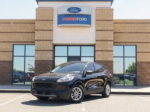 Used 2022 Ford Escape S AWD/4WD image 2