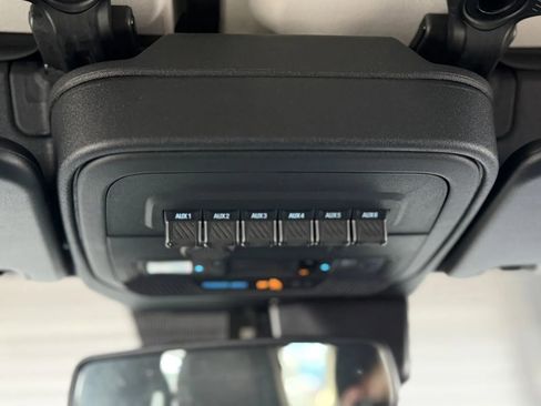 Used 2024 Ford Bronco Black Diamond image 40