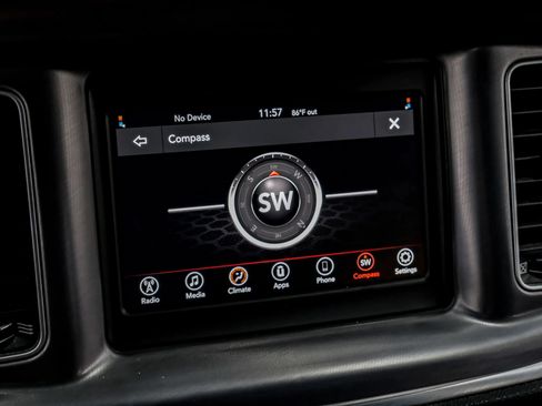Used 2022 Dodge Charger SXT RWD image 38