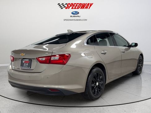 Used 2025 Chevrolet Malibu LT FWD image 6