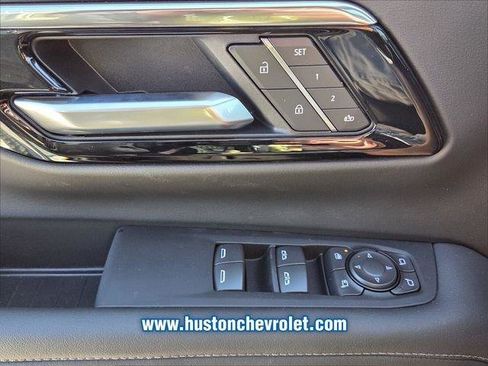 New 2026 Chevrolet Suburban Z71 w/ Comfort Package image 36