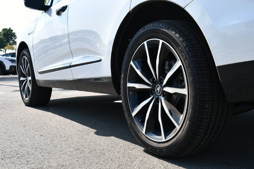 Certified 2026 Acura RDX w/ Advance Package AWD/4WD image 13