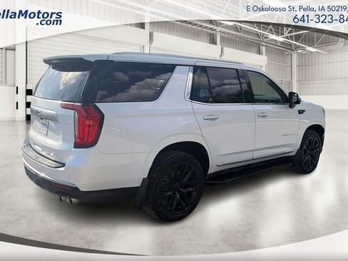 Used 2022 GMC Yukon Denali AWD/4WD image 3