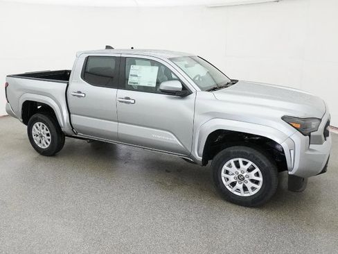 New 2026 Toyota Tacoma SR5 image 34