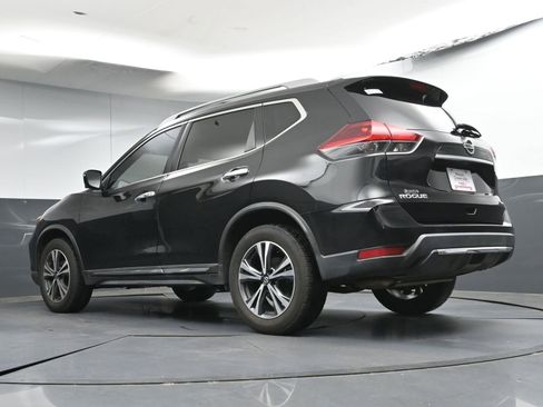 Used 2018 Nissan Rogue SL AWD/4WD image 26