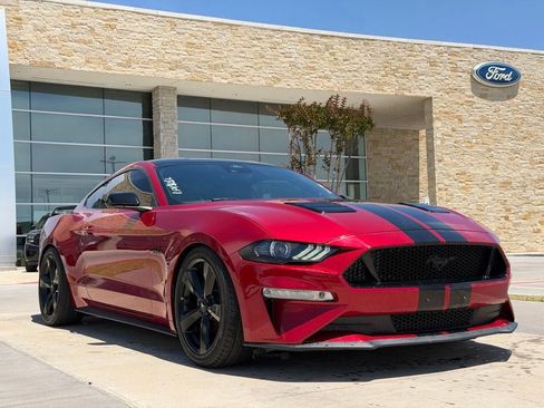 Used 2022 Ford Mustang GT Premium w/ Black Accent Package RWD image 19