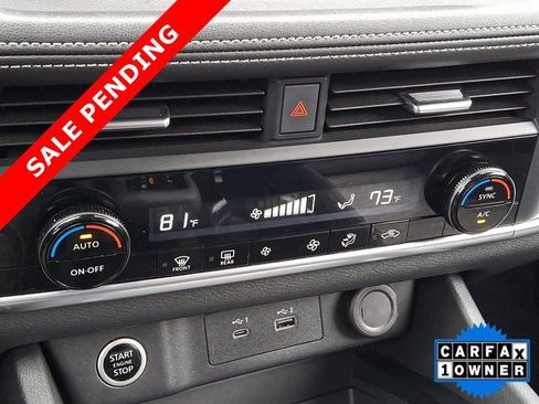 Used 2023 Nissan Rogue SV AWD/4WD image 14